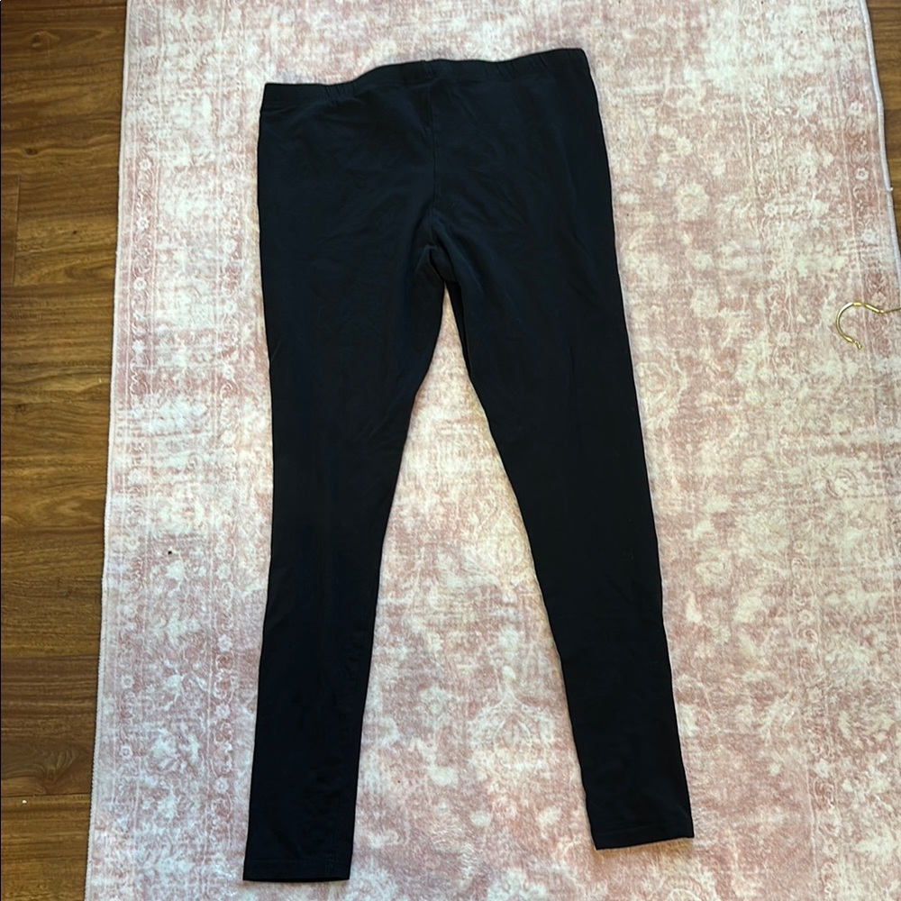 Women’s Black Leggings with Smiley Face Knee Graphic L - Picture 4 of 7